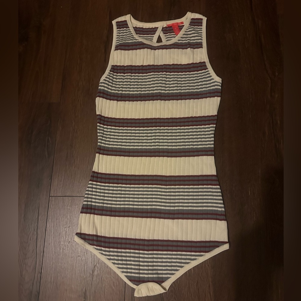 NWOT Chelsea & Violet Knit Bodysuit size medium